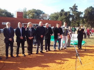 EL GOBIERNO DE LA CIUDAD DE SAN JUSTO RECIBIO LAS LLAVES DE LA PISTA DE ATLETISMO.