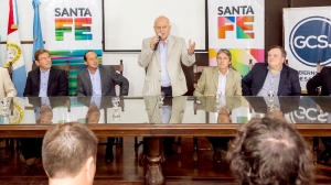 LIFSCHITZ PRESIDIÓ LA APERTURA DE SOBRES PARA LA PAVIMENTACIÓN DE UN TRAMO DE LA RUTA PROVINCIAL 61: SE INVERTIRÁN $ 424 MILLONES.