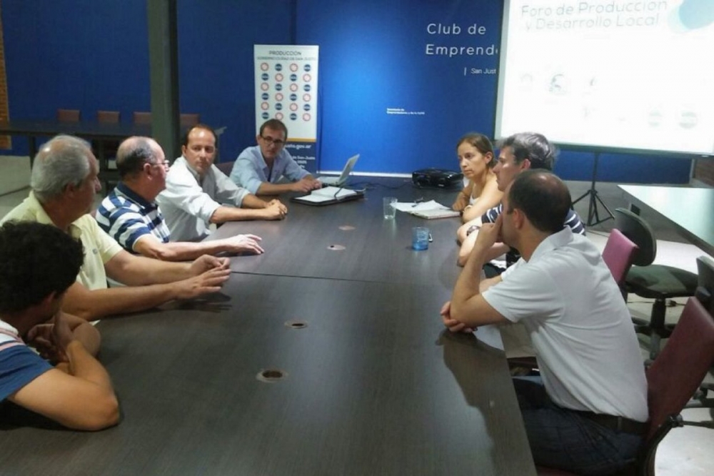 PRIMERA REUNION DE LA COMISION DE EMPRENDEDORES DEL FORO DE PRODUCCION Y DESARROLLO LOCAL.