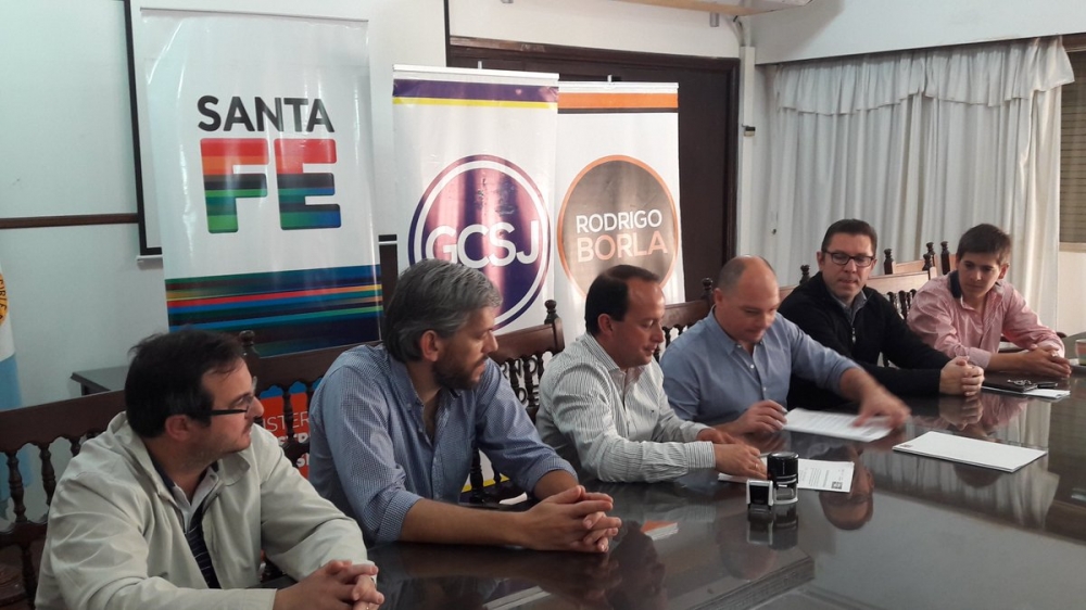 EL GOBIERNO DE LA CIUDAD RECIBIO 4 NUEVAS BOMBAS EXTRACTORAS DE AGUA.