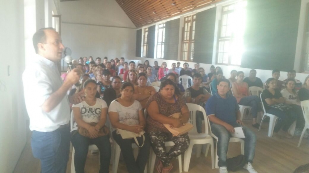 CUESTA LANZO HOY EL PROGRAMA DE FORMACION LABORAL “ENLACES”.